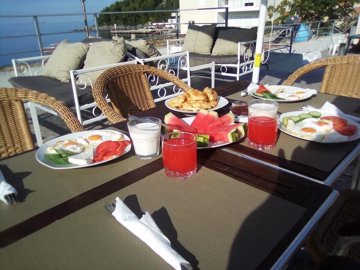 British Hotel Himarë Eksteriør billede